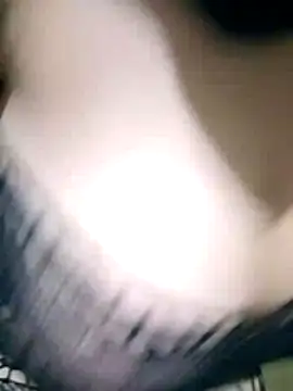 Snapshot of perfect_cums chatting on 03/27/26, 08:52 perfect cums online show from 03/27/26, 08:52