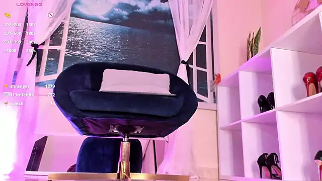 Snapshot of Itzeldreams chatting on 02/08/25, 09:13 Itzeldreams online show from 02/08/25, 09:13