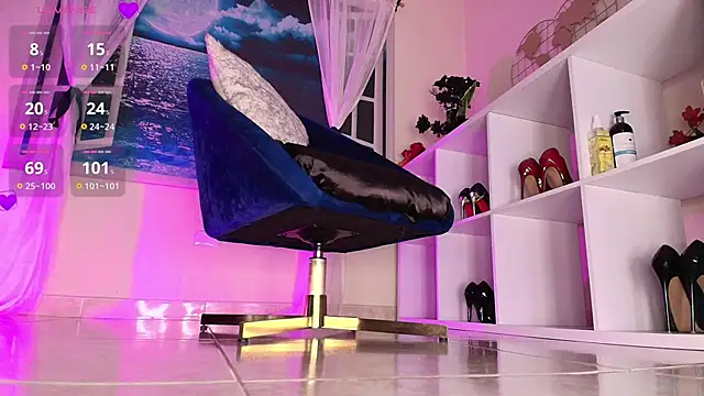 Snapshot of Itzeldreams chatting on 03/07/25, 04:33 Itzeldreams online show from 03/07/25, 04:33