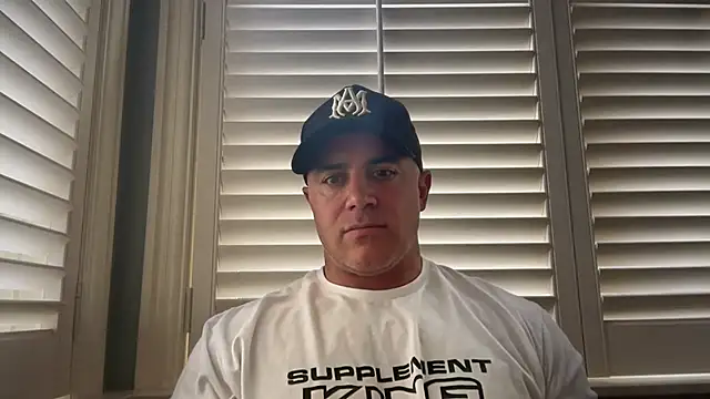 Bad daddy21 online show from 11/17/25, 07:19