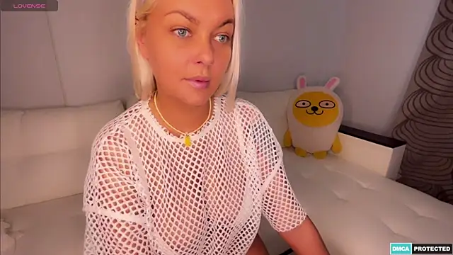 Snapshot of Anna_Bali chatting on 12/07/24, 06:32 Anna Bali online show from 12/07/24, 06:32