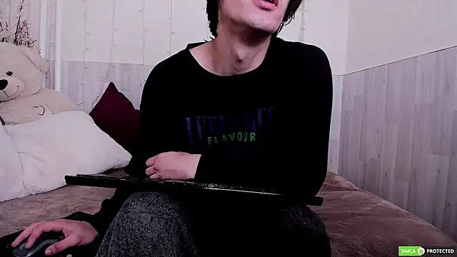 Snapshot of CalvinOwens chatting on 10/06/25, 03:15 CalvinOwens online show from 10/06/25, 03:15