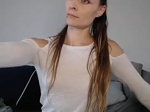 naikah714 online show from 03/09/25, 12:20