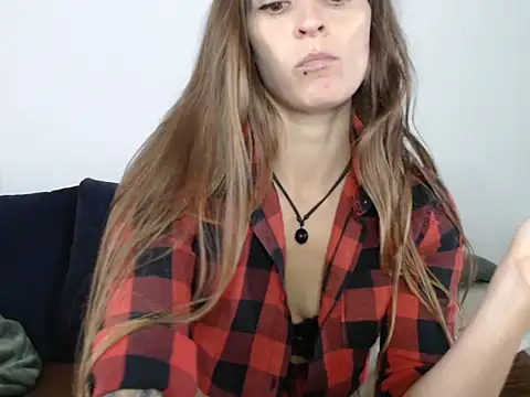 naikah714 online show from 09/13/25, 02:28