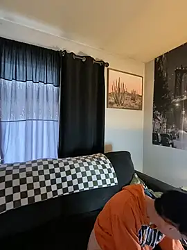 SidneyRaee online show from 12/12/24, 03:27