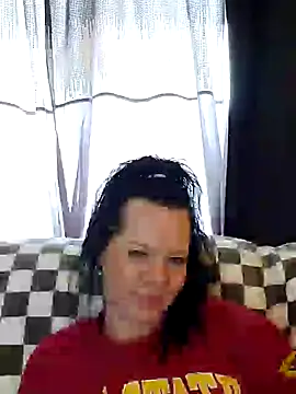 SidneyRaee online show from 01/03/25, 08:11