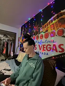 SidneyRaee online show from 01/06/25, 07:45