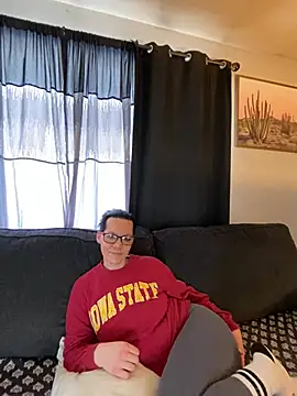 SidneyRaee online show from 01/09/25, 07:18