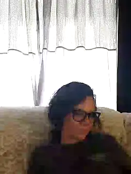 SidneyRaee online show from 02/03/25, 07:52