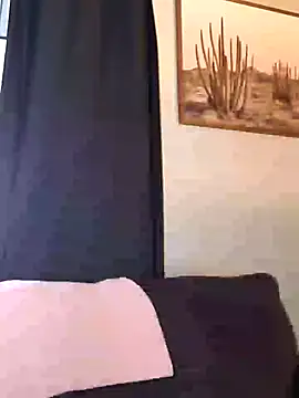 SidneyRaee online show from 02/13/25, 06:38