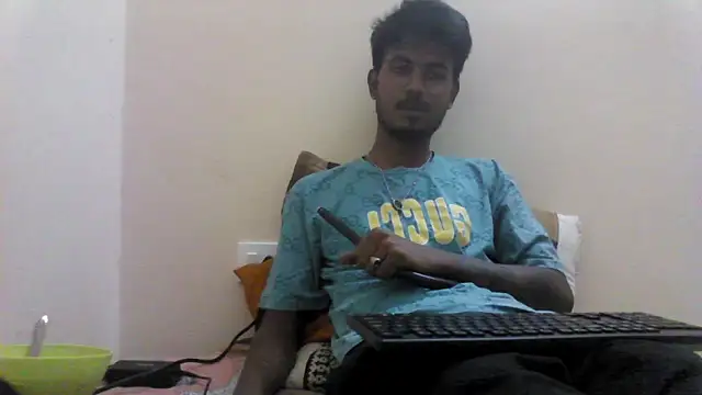 Snapshot of just_fucks chatting on 09/26/25, 08:02 just fucks online show from 09/26/25, 08:02