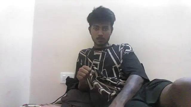 Snapshot of just_fucks chatting on 10/03/25, 07:00 just fucks online show from 10/03/25, 07:00