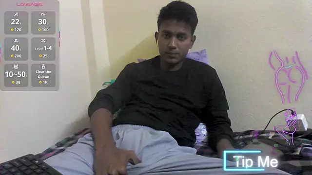 Snapshot of just_fucks chatting on 12/13/25, 07:53 just fucks online show from 12/13/25, 07:53