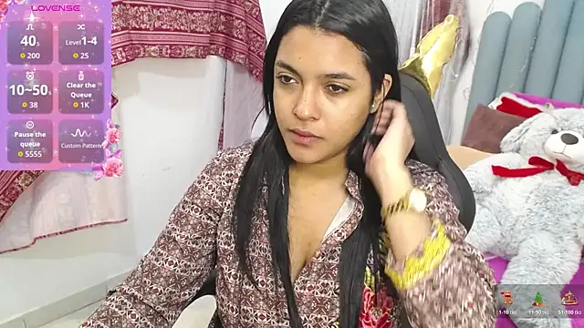 lakshmiraniii online show from 12/15/25, 11:36