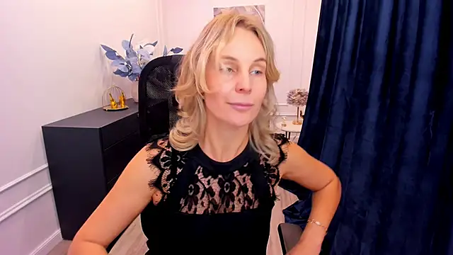 Sinty Devis online show from 09/25/25, 11:36