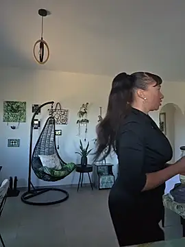 TheGoddessBianca online show from 12/02/25, 09:58