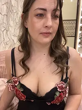 Snapshot of AnnaBri chatting on 02/12/26, 01:33 AnnaBri online show from 02/12/26, 01:33