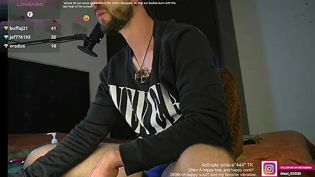 just maxii online show from 03/13/25, 01:43