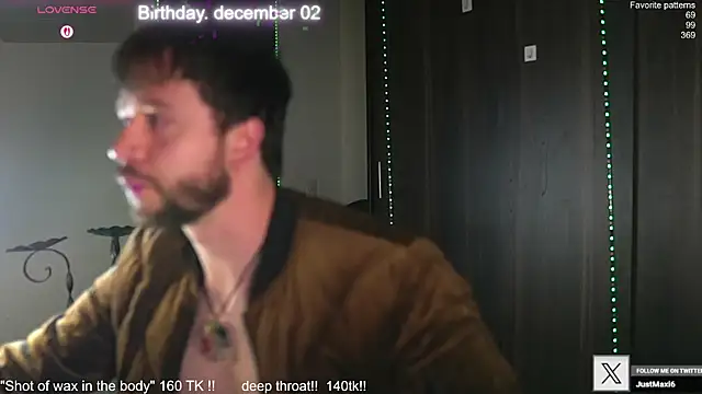 just maxii online show from 11/22/25, 11:04