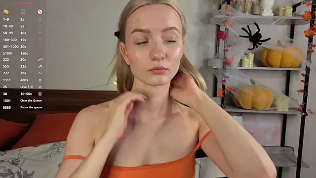 IdaValenti online show from 11/09/25, 11:14