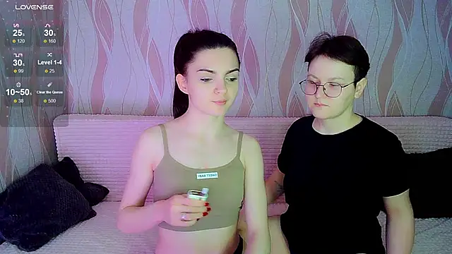  crazy baby  online show from 11/14/25, 07:12