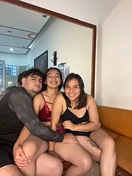 Snapshot of Nina-Eros1 chatting on 02/05/26, 08:13 Nina-Eros1 online show from 02/05/26, 08:13