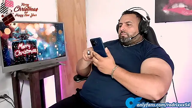 rodrix54 online show from 12/28/24, 10:13