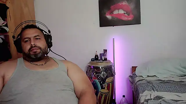 Snapshot of rodrix54 chatting on 02/11/26, 09:09 rodrix54 online show from 02/11/26, 09:09