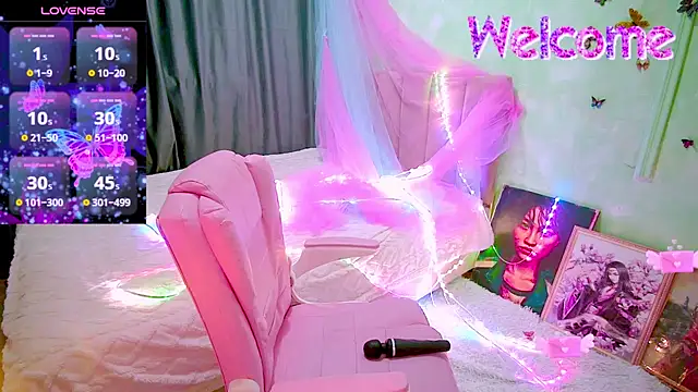 Snapshot of Akemilun chatting on 03/08/26, 06:01 Akemilun online show from 03/08/26, 06:01