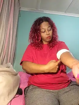 Snapshot of indian_hotty_jus4fun chatting on 12/19/24, 06:23 indian hotty jus4fun online show from 12/19/24, 06:23