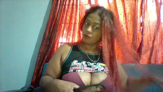 Snapshot of indian_hotty_jus4fun chatting on 03/21/26, 01:48 indian hotty jus4fun online show from 03/21/26, 01:48