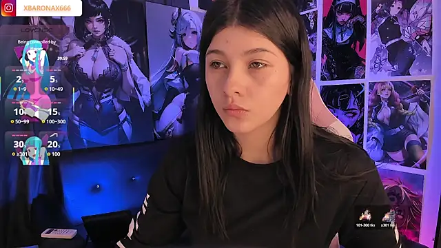 LanaKyutt online show from 01/11/26, 06:02