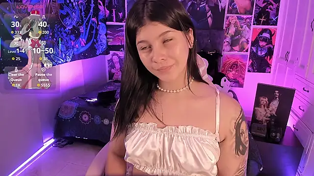 Snapshot of LanaKyutt chatting on 04/01/26, 11:57 LanaKyutt online show from 04/01/26, 11:57