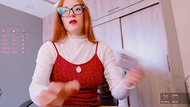 Snapshot of karen_brave chatting on 03/11/26, 06:14 karen brave online show from 03/11/26, 06:14