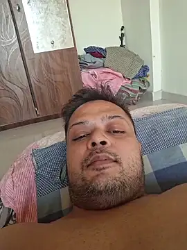 dirtybearr online show from 12/18/25, 09:48