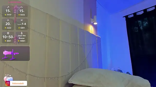 Snapshot of _frida1 chatting on 01/08/25, 01:09 frida1 online show from 01/08/25, 01:09