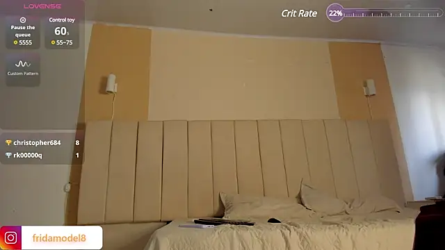 Snapshot of _frida1 chatting on 03/14/25, 06:50 frida1 online show from 03/14/25, 06:50