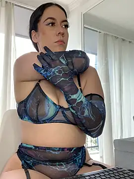 Snapshot of ImAlicee chatting on 12/29/24, 05:33 ImAlicee online show from 12/29/24, 05:33