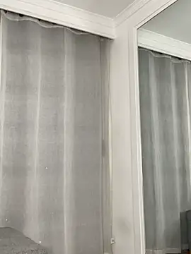 Snapshot of ImAlicee chatting on 12/31/24, 12:43 ImAlicee online show from 12/31/24, 12:43