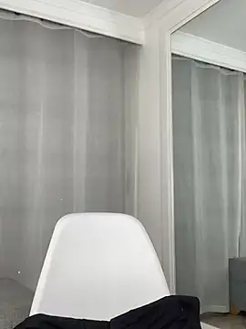 Snapshot of ImAlicee chatting on 02/18/25, 11:41 ImAlicee online show from 02/18/25, 11:41