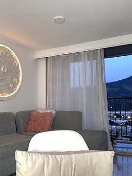 Snapshot of ImAlicee chatting on 09/13/25, 11:04 ImAlicee online show from 09/13/25, 11:04