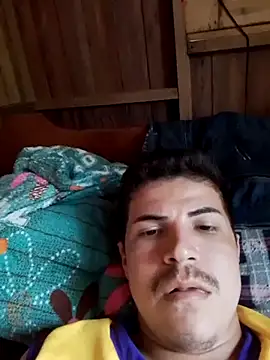 Snapshot of denca28 chatting on 03/12/26, 03:40 denca28 online show from 03/12/26, 03:40