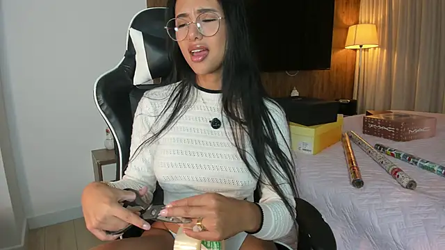 Snapshot of soycamig chatting on 11/20/25, 10:53 soycamig online show from 11/20/25, 10:53