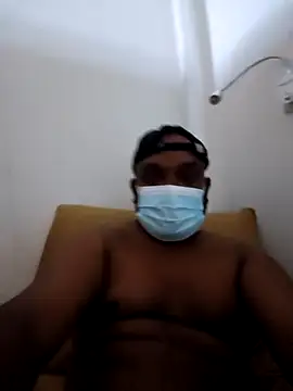 Snapshot of mmandi49 chatting on 04/21/26, 02:56 mmandi49 online show from 04/21/26, 02:56