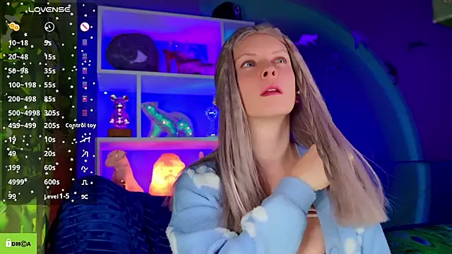 Snapshot of Flash_Summer chatting on 04/14/26, 03:23 Flash Summer online show from 04/14/26, 03:23