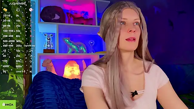 Snapshot of Flash_Summer chatting on 04/25/26, 09:56 Flash Summer online show from 04/25/26, 09:56