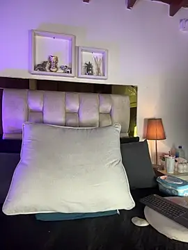 emmy r online show from 03/27/26, 12:38