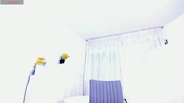 RoxannaBlanche online show from 02/25/25, 12:34