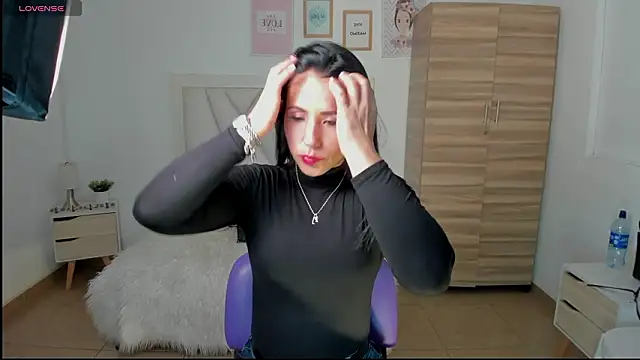 Snapshot of Nata_bernett chatting on 03/18/26, 10:24 Nata bernett online show from 03/18/26, 10:24