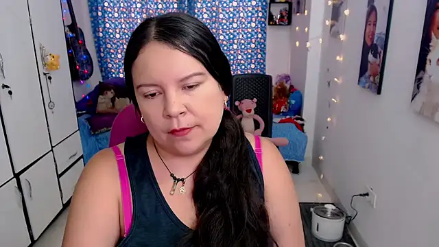 Snapshot of claryssa_ chatting on 09/16/25, 07:48 claryssa online show from 09/16/25, 07:48